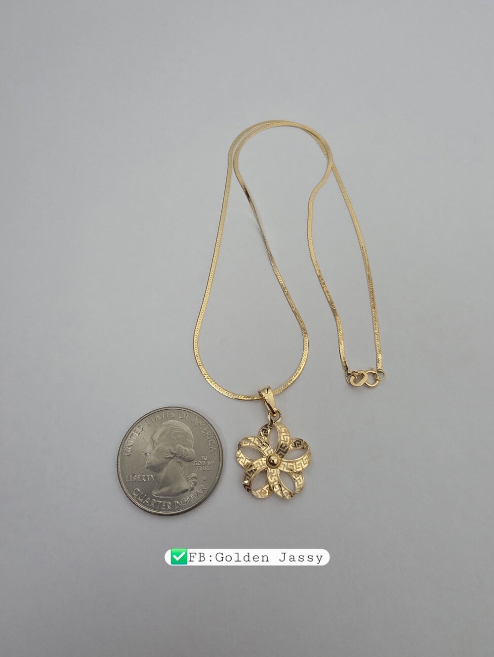 18K Real Gold Flower Flat Necklace 15.5"